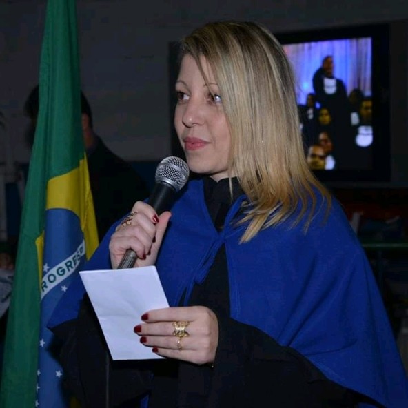 Ana Luísa Komora